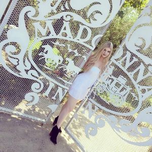 Meet your Posher, Brooke